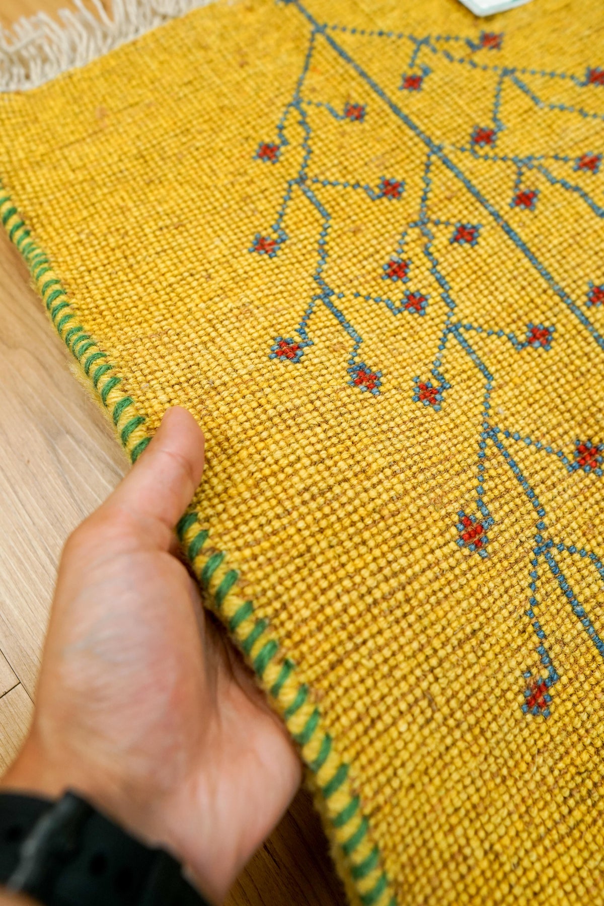 ペルシャ絨毯 手織りギャッベ アマレ族 60×43cm
