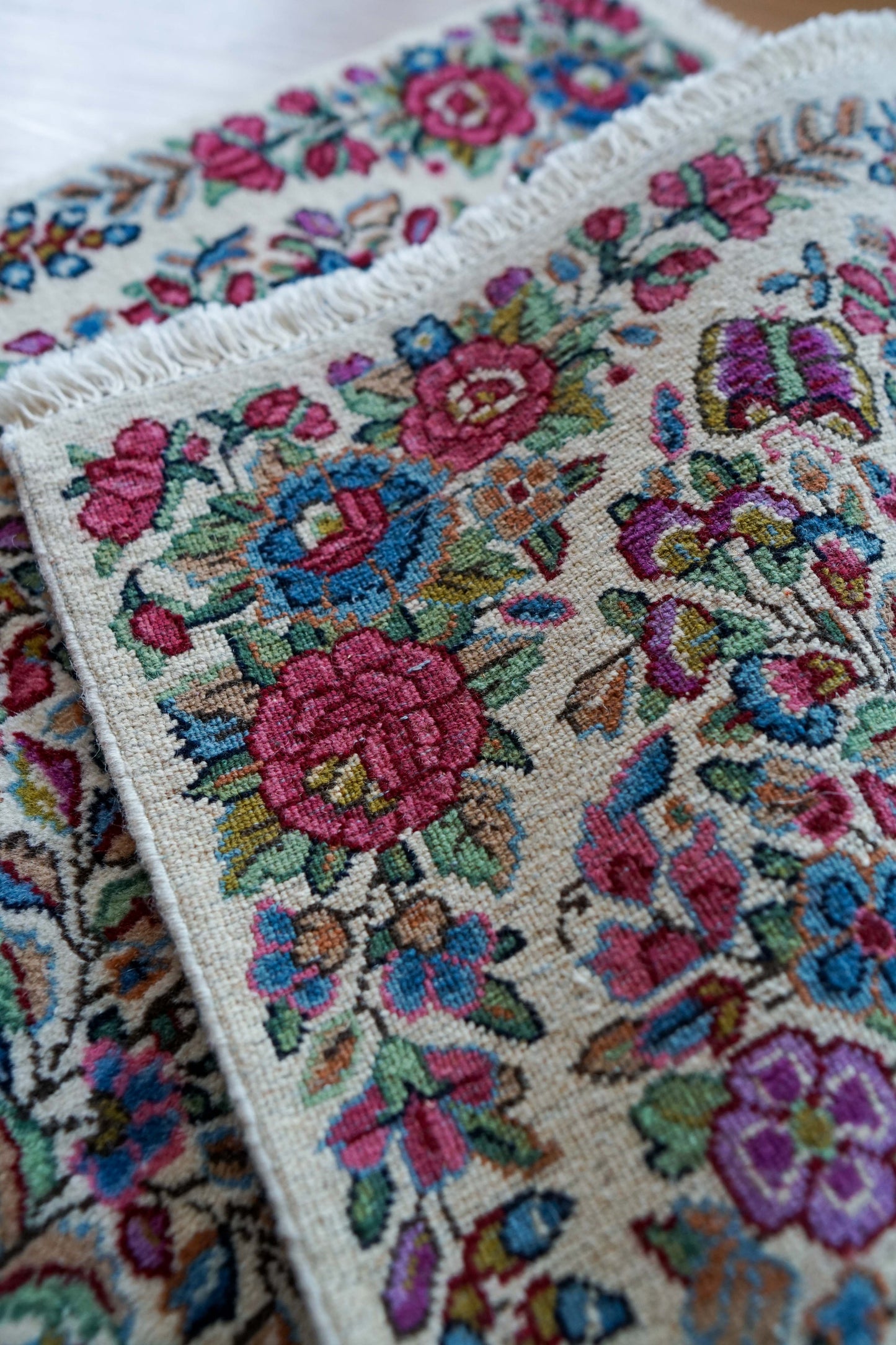  ペルシャ手織り絨毯 ケルマン産 55×55cm｜草木染めウール