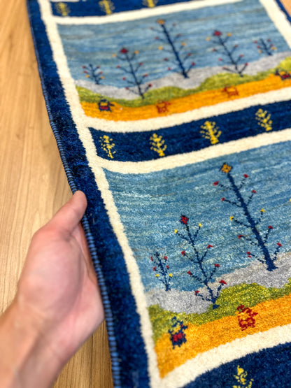 ペルシャ手織りカシュクリギャッベ リズ バフト ギャベ 手織り絨毯 114×44cm