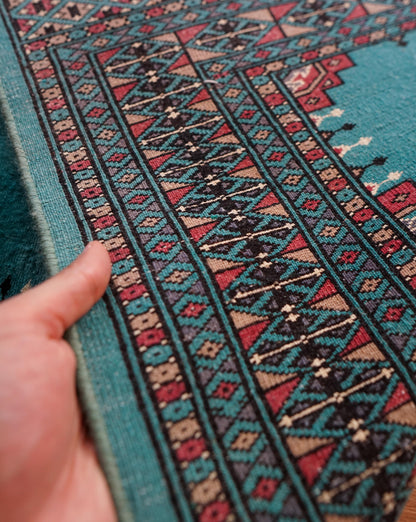  パキスタン手織り絨毯　122×82cm — ランプ文様が彩る上質ウールラグ