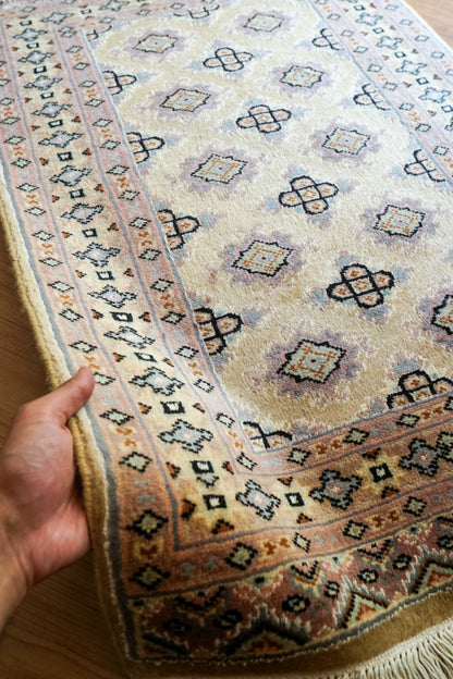 パキスタン手織り絨毯 玄関マット 95×63cm