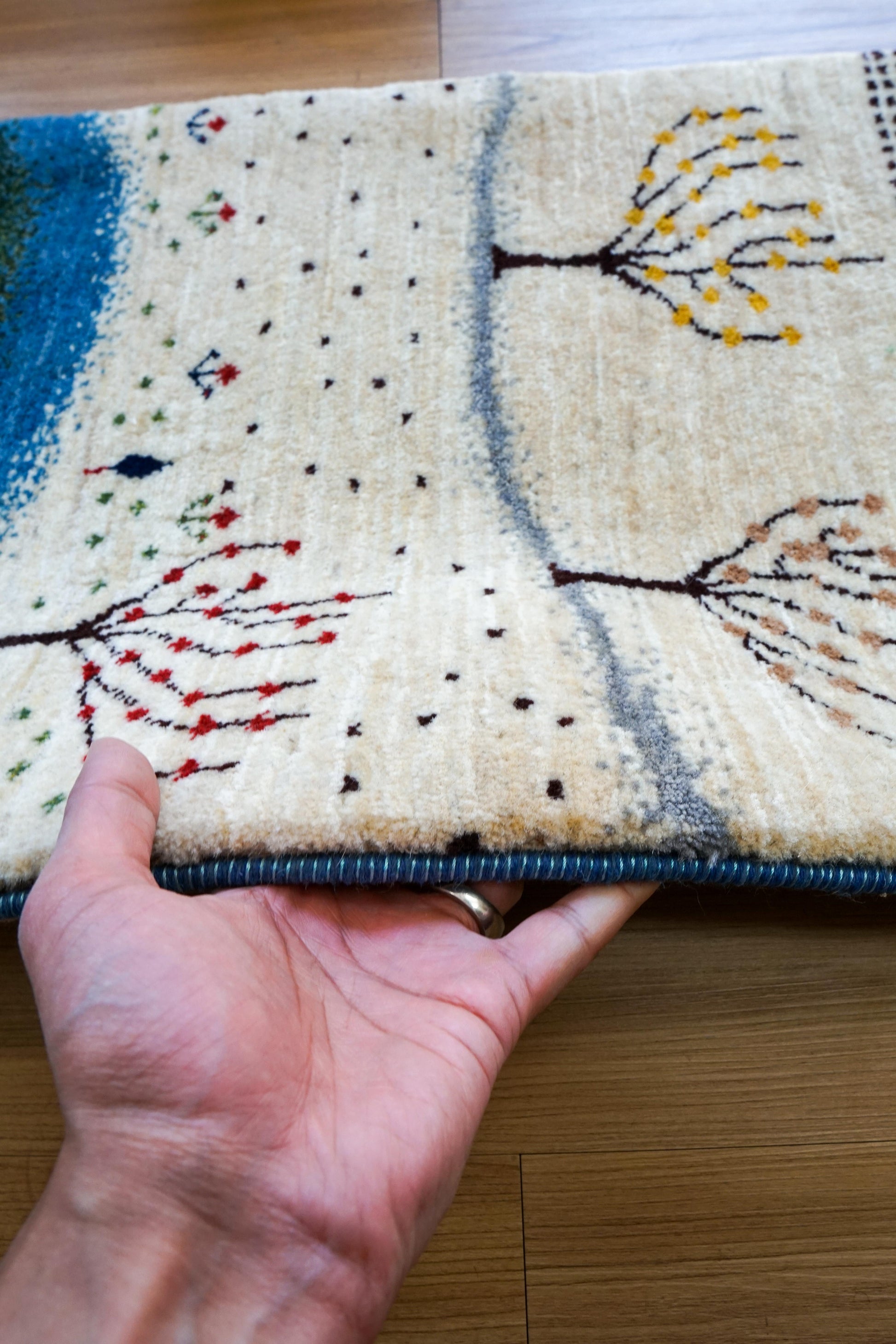  手織りペルシャカシュクリギャッベ リズバフト ランナー 113×44cm｜風景デザイン 生命の木 ウールラグ