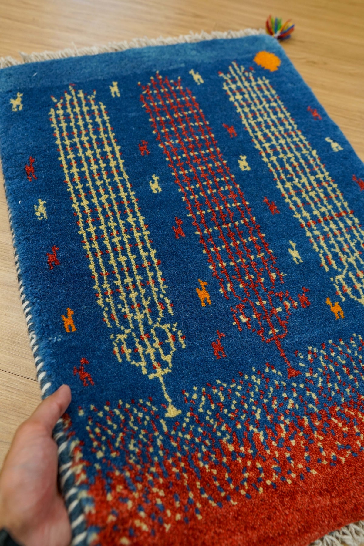  ペルシャ絨毯 手織りギャッベアマレ族 78×54cm