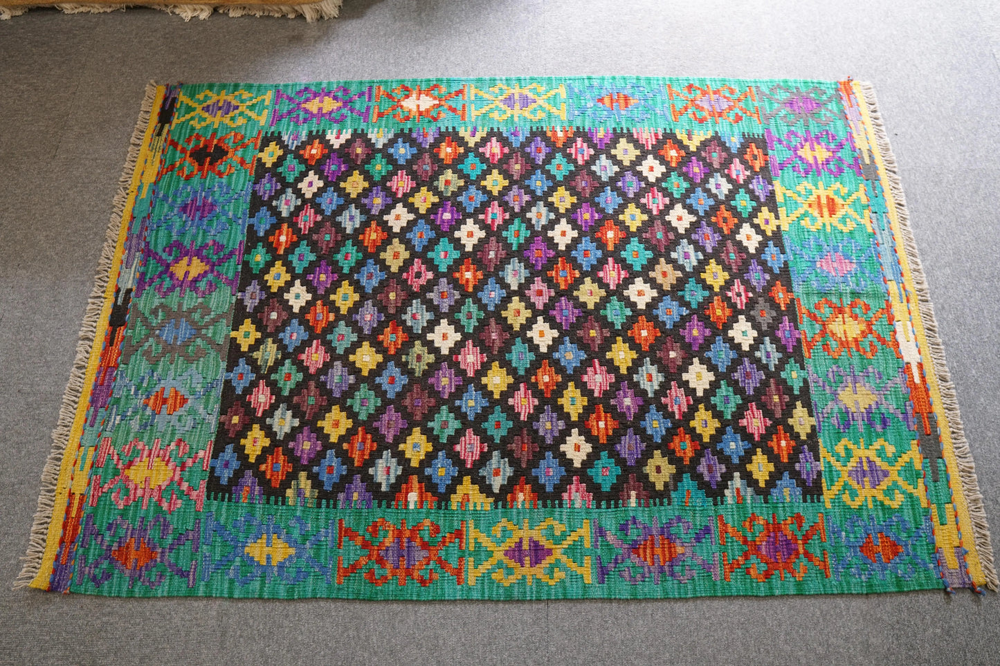 149×102cm　　アフガニスタン手織りキリム　　　 Decorworks