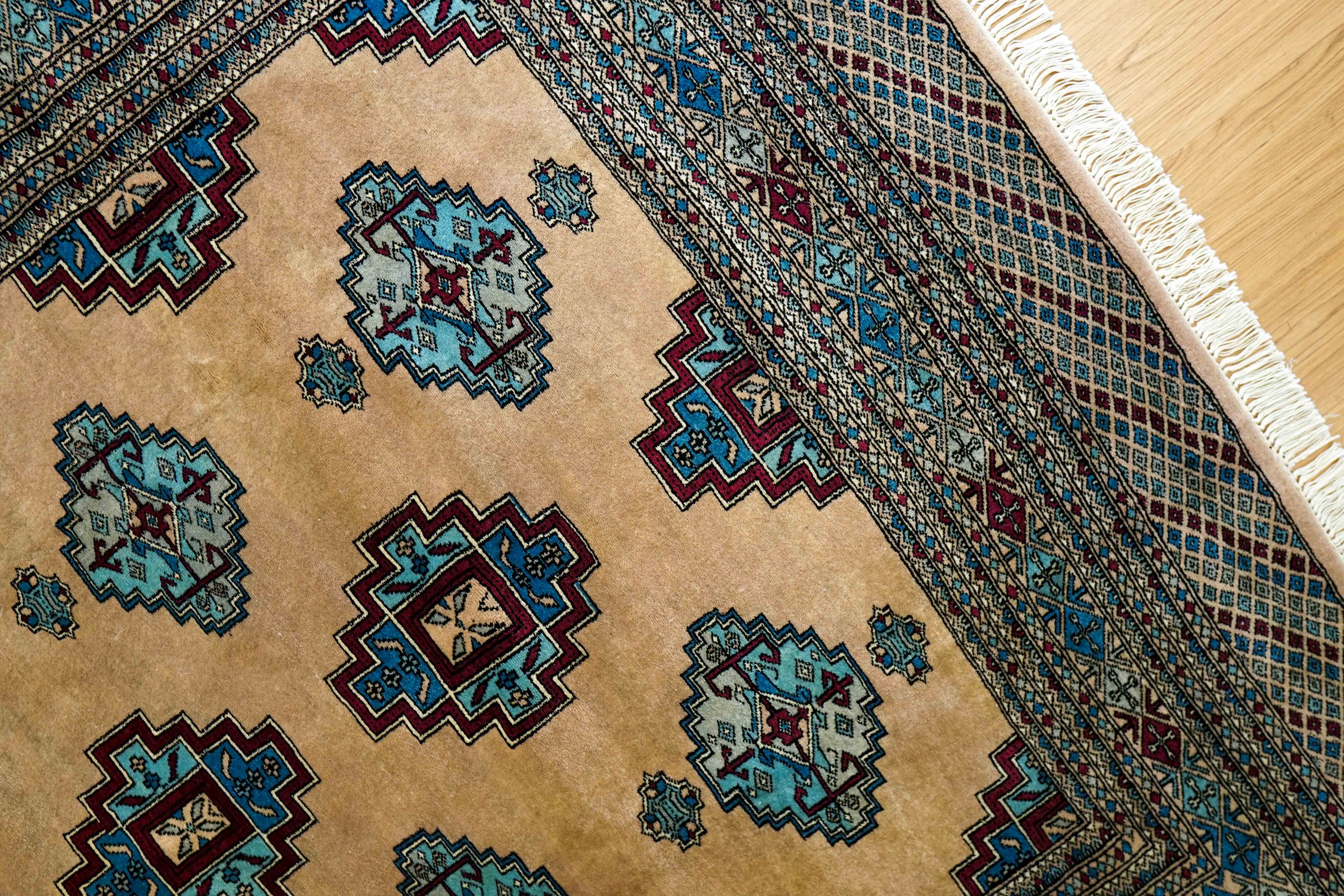 パキスタン手織り絨毯 246×160cm Fine Quality 11/22 – Decorworks