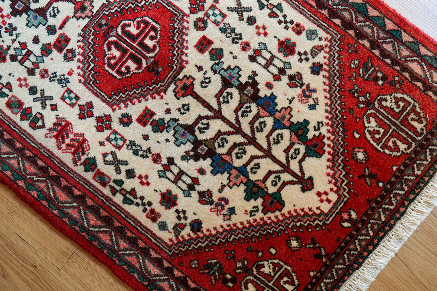  オールド・アバデ産ペルシャ絨毯 トライバルラグ 101×62cm