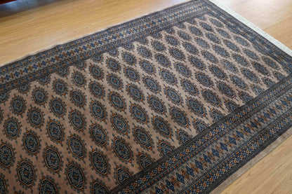  パキスタン手織り絨毯  251×161cm