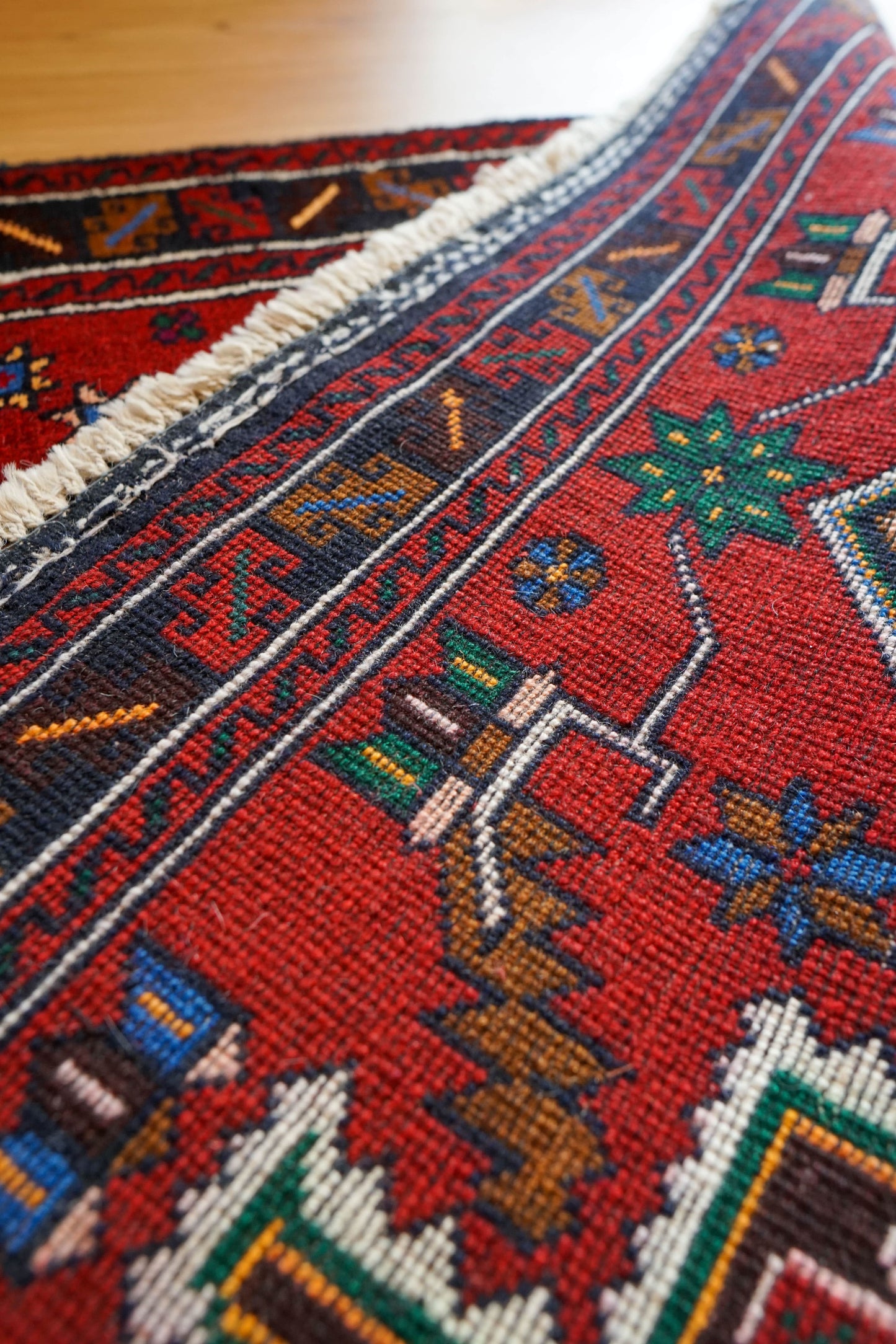  163×95cm ペルシャ 絨毯 バルーチ 手織り トライバルラグ