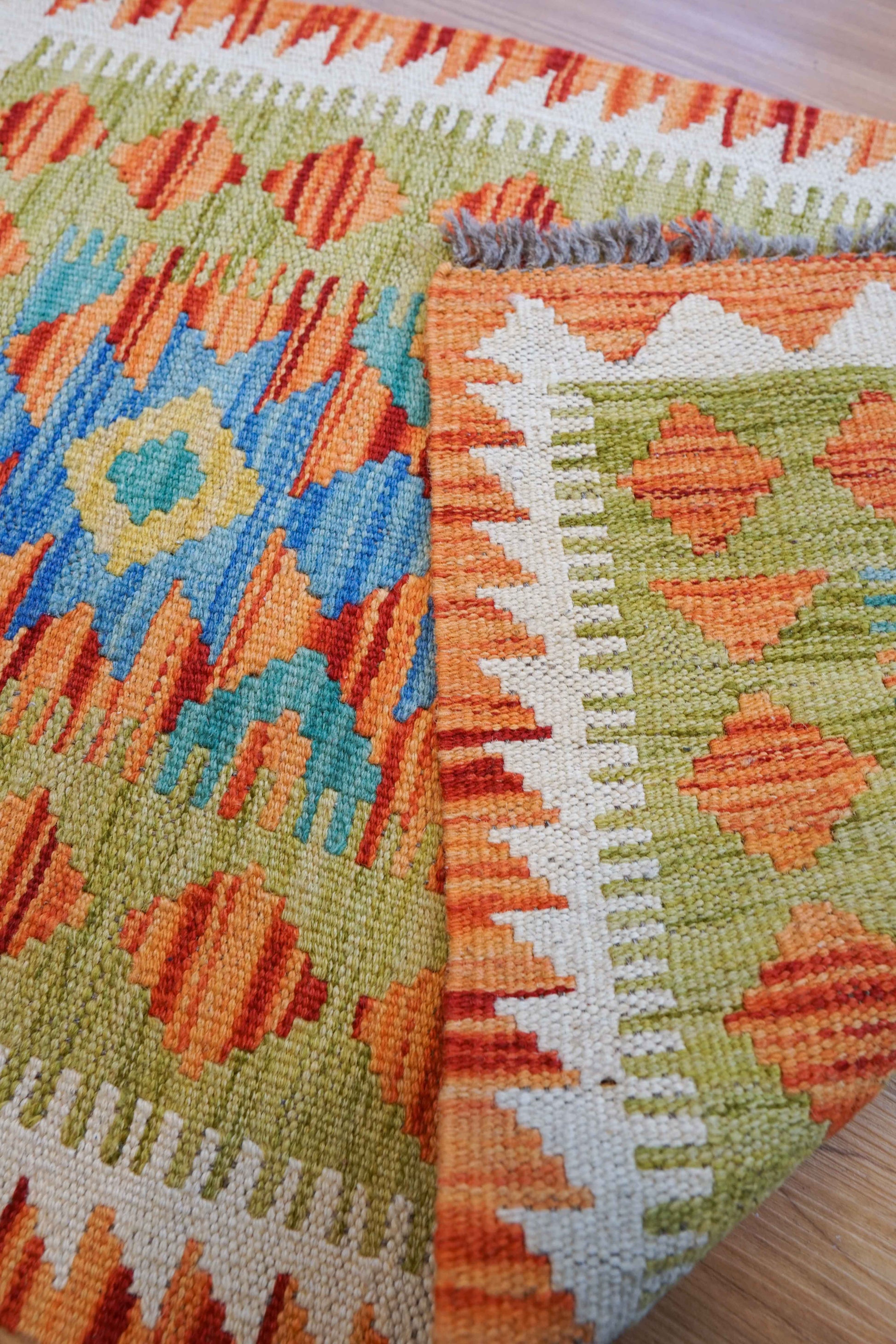  90×57cm アフガニスタン手織りキリム