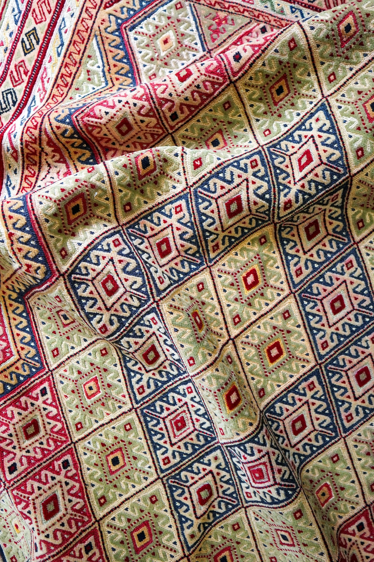 144×122cm アフガニスタン　マシュワニキリム 手織り絨毯　トライバルラグ Decorworks