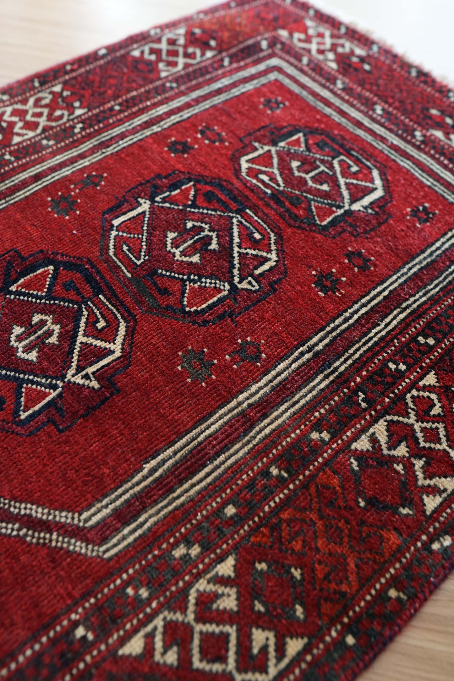  ペルシャ・オールドトルクメン 手織り絨毯 97×62cm｜トライバルラグ ヴィンテージ絨毯  prayer rug