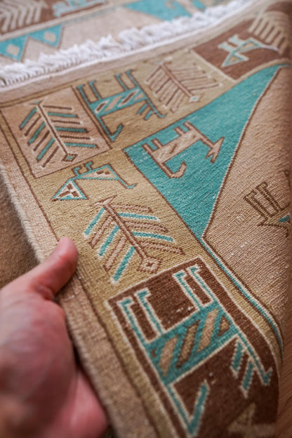 Collection 129×81cm パキスタン手織り絨毯 ベージュ＆ターコイズ モダンボーダーデザイン