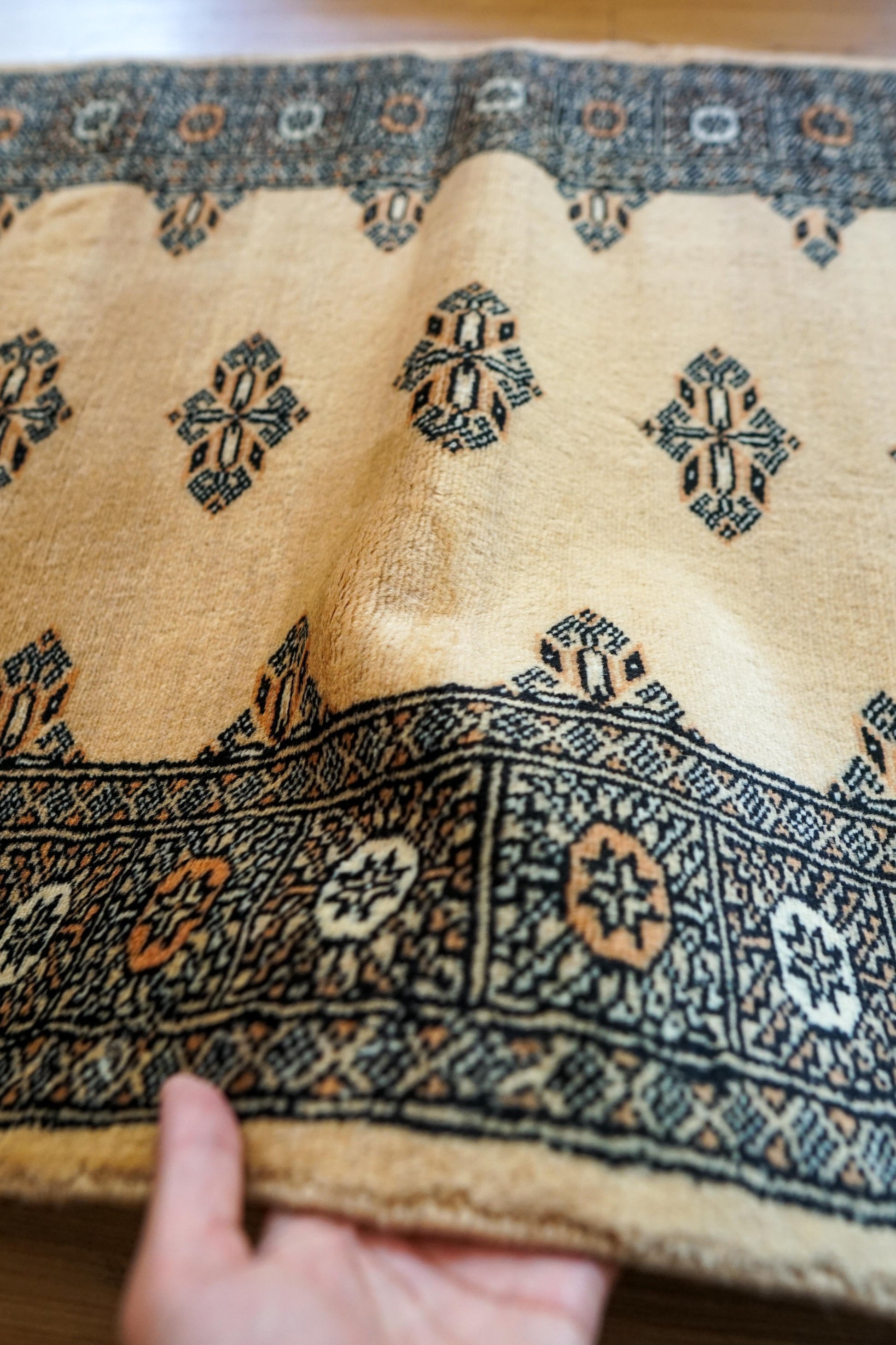  パキスタン手織り絨毯 ランナー 302×79cm｜バタフライモチーフ 手織りラグ