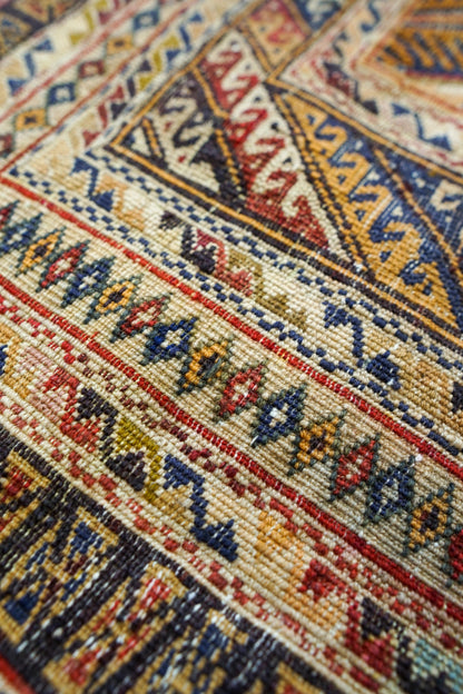 手織りマシュワニキリム アフガニスタン トライバルラグ 138×112cm