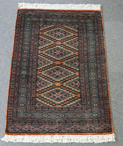 116×77cm パキスタン手織り絨毯 Decorworks