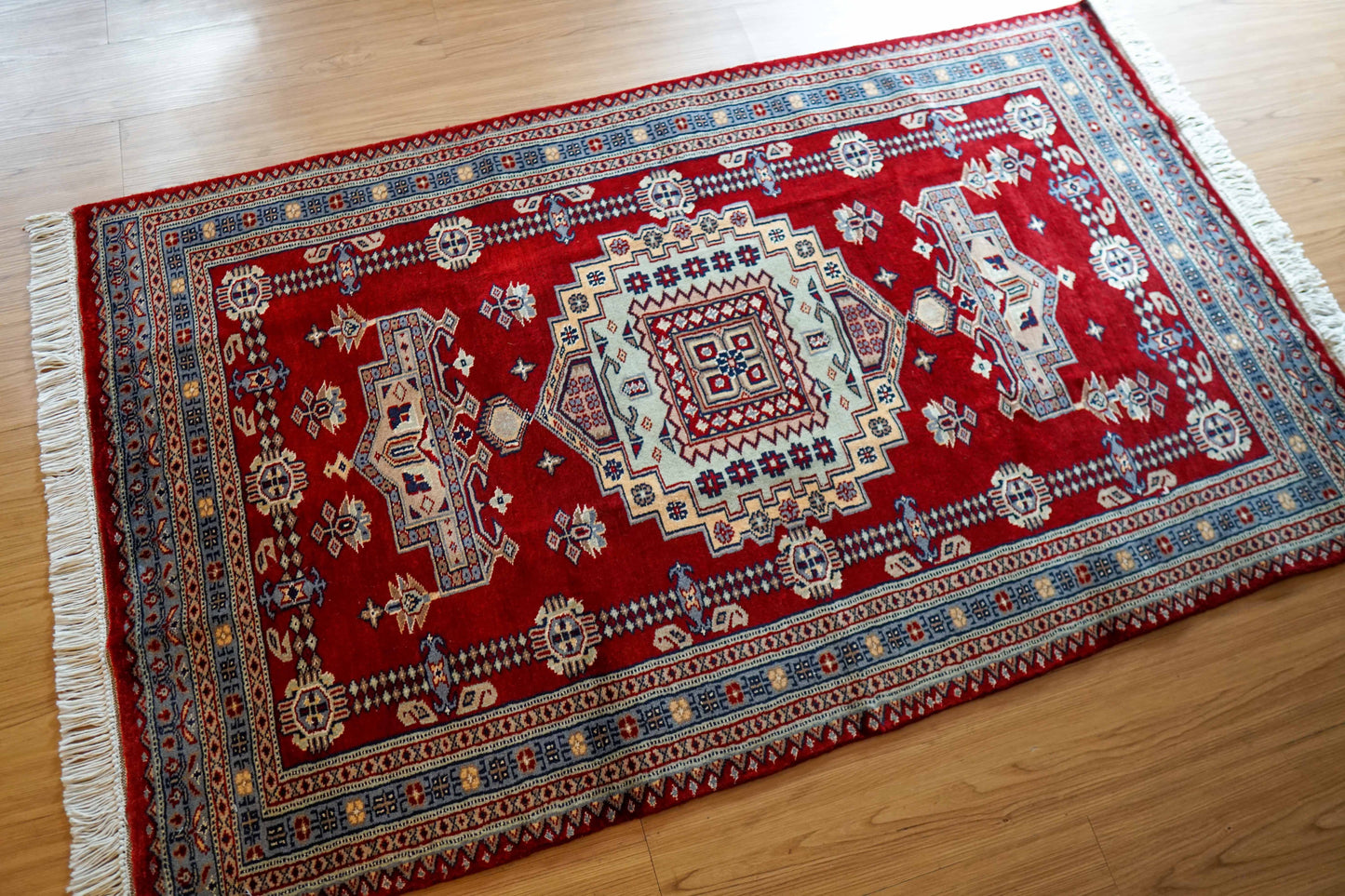 パキスタン手織り絨毯 156×94cm