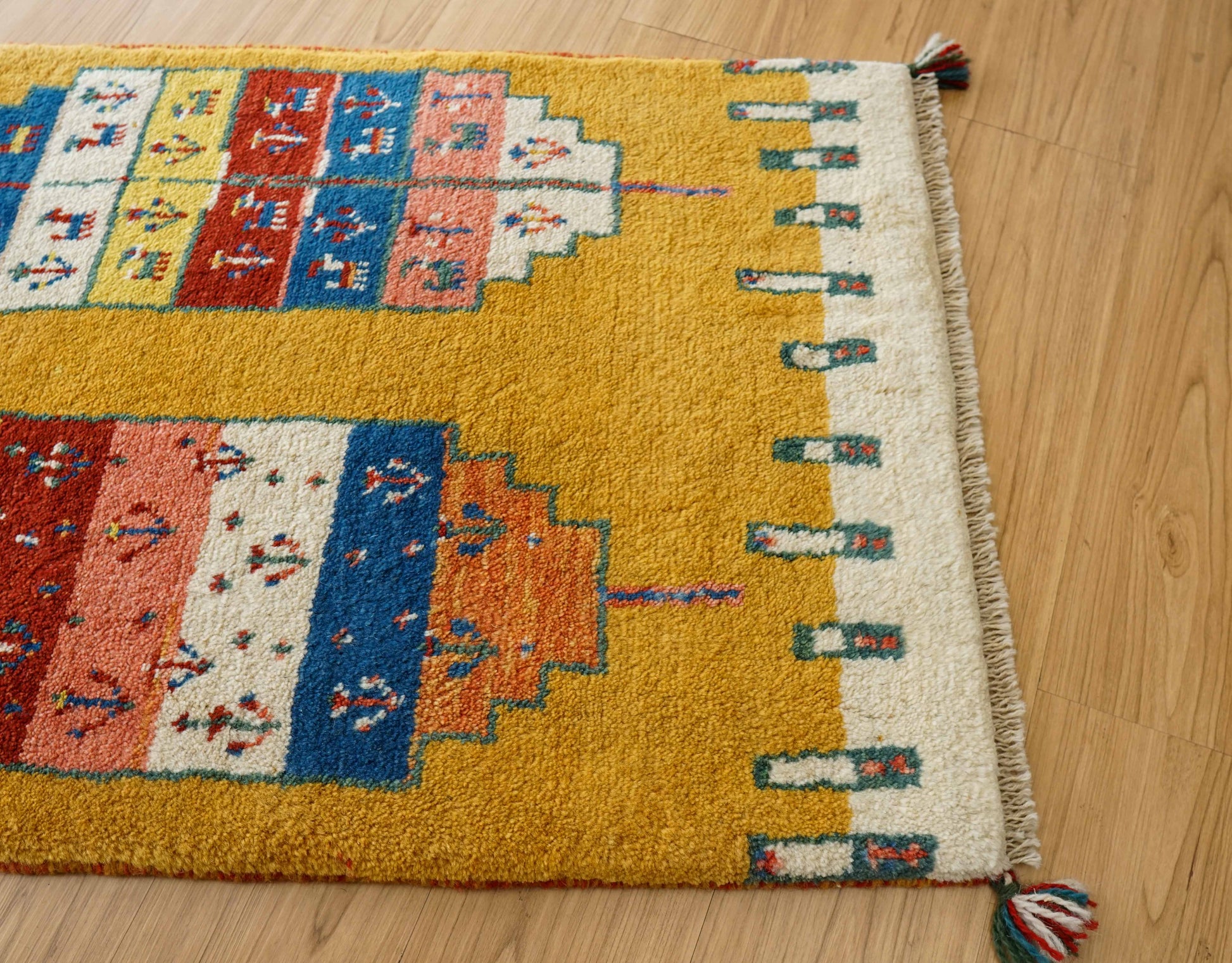  ペルシャ絨毯 手織りギャッベ 89×66cm