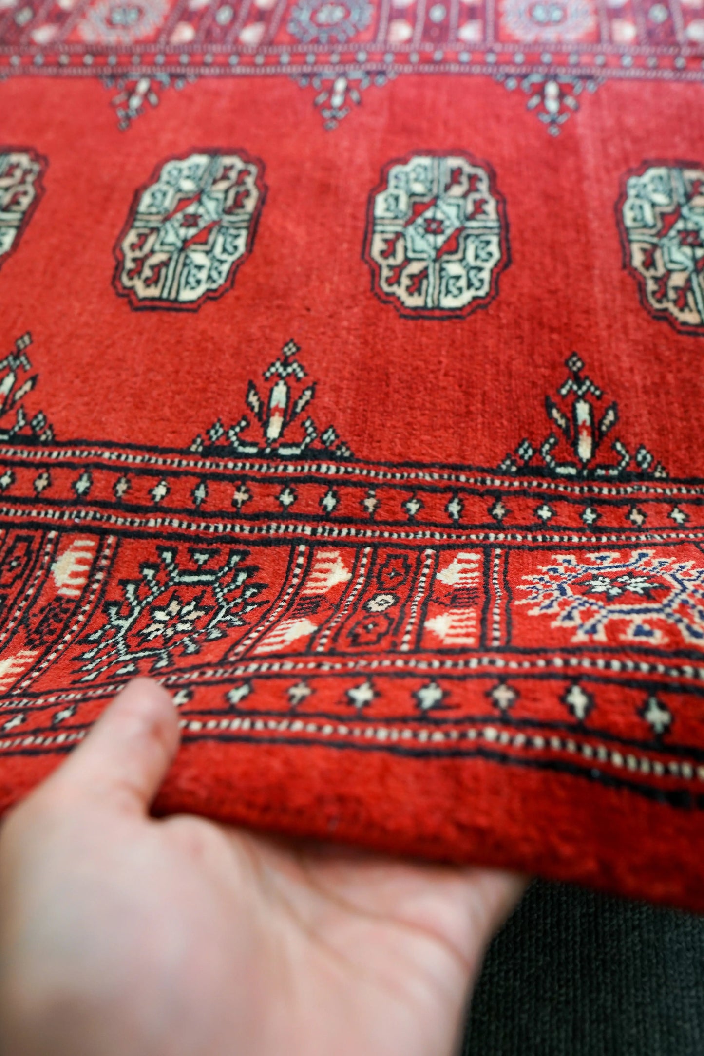 114×80cm トルクメン ボハララグ 手織り絨毯 パキスタン絨毯 Decorworks