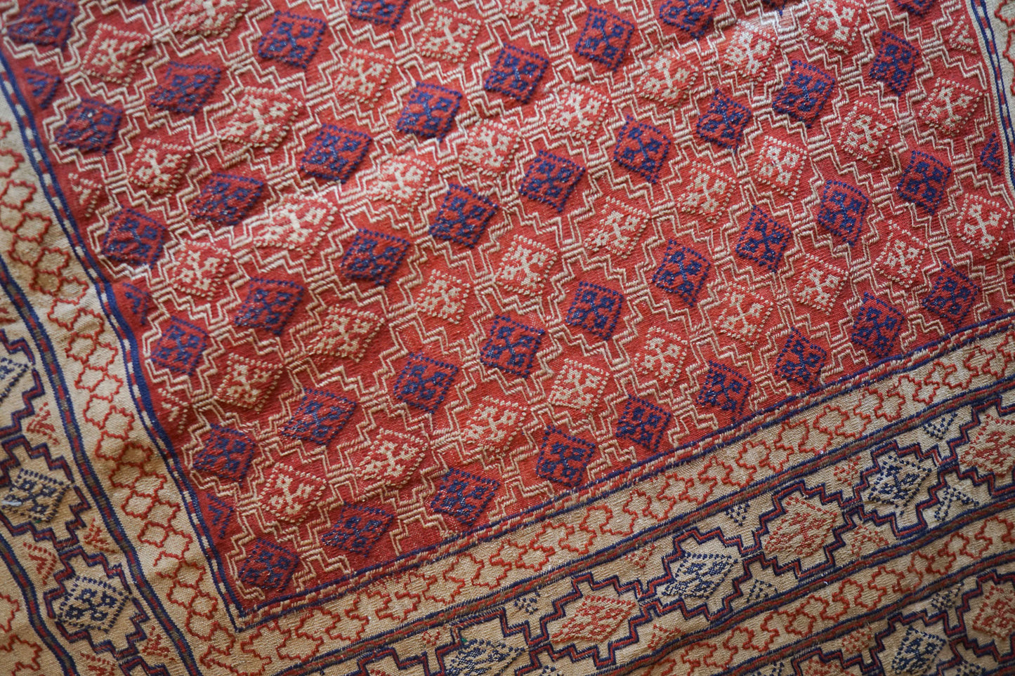  ペルシャ手織りオールドキリム  184×150cm