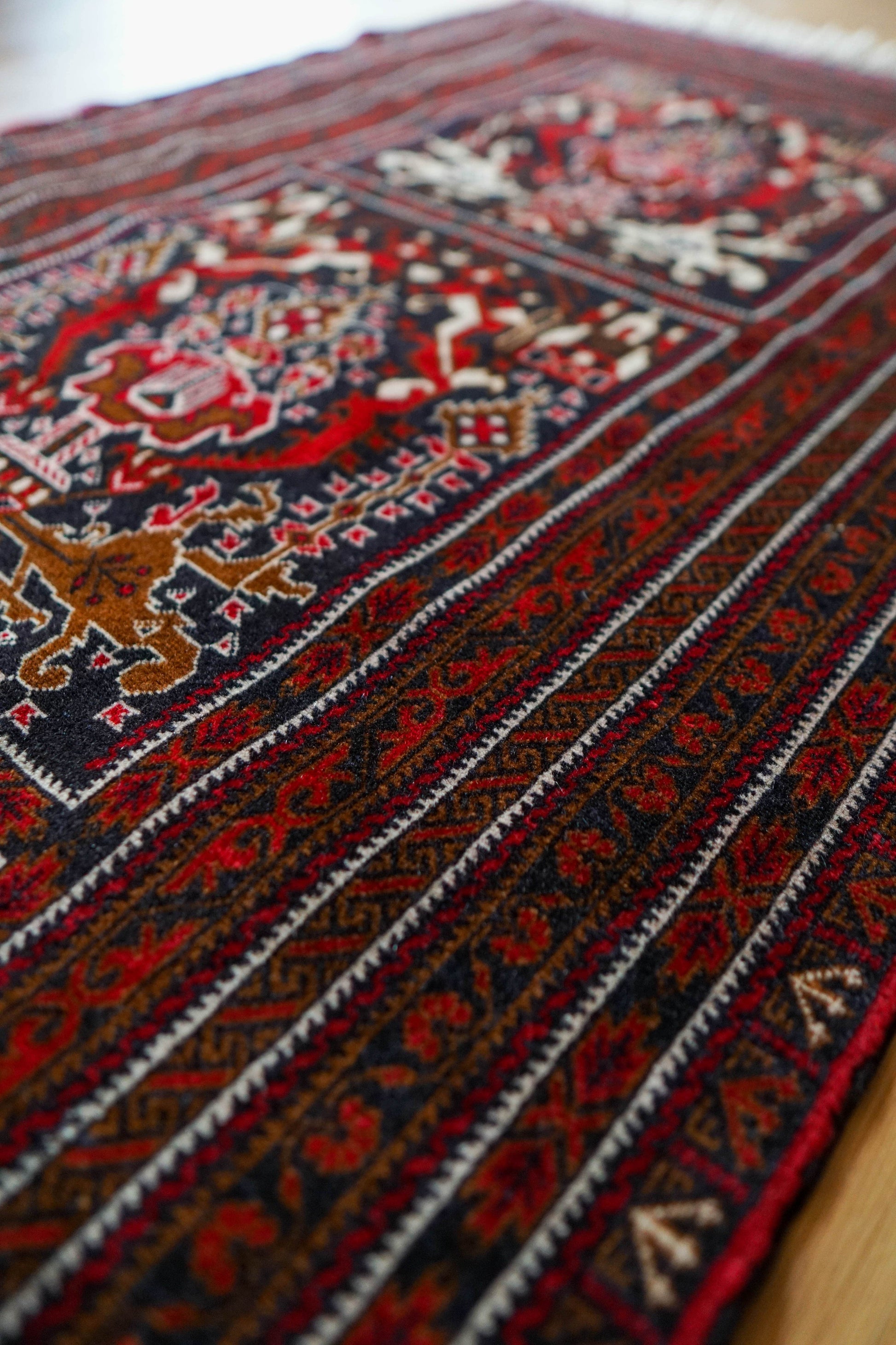  アフガニスタン手織り絨毯 ビルジククオリティ 292×89cm