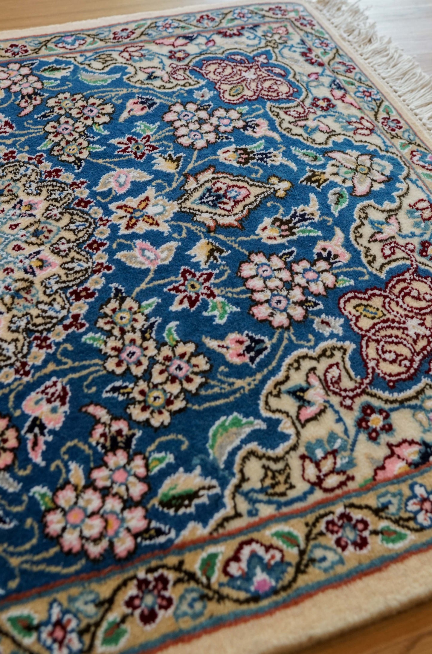  ペルシャ 絨毯 ナイン　90×63cm