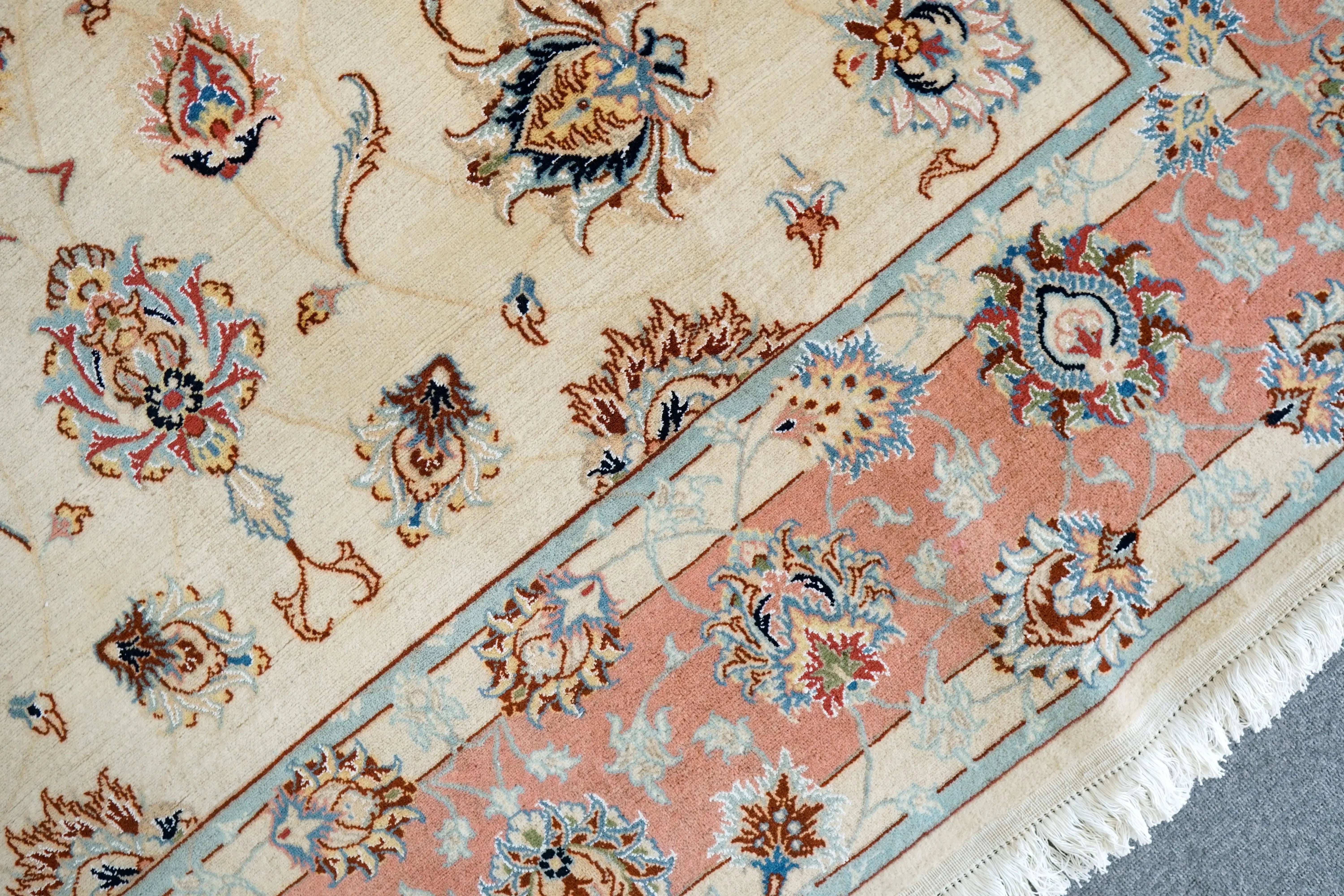 293×188cm ペルシャ手織り絨毯 タブリーズ産 - Decorworks