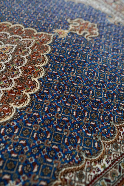 Collection 154×106cm 手織り ペルシャ絨毯 タブリーズ産　50RAJ