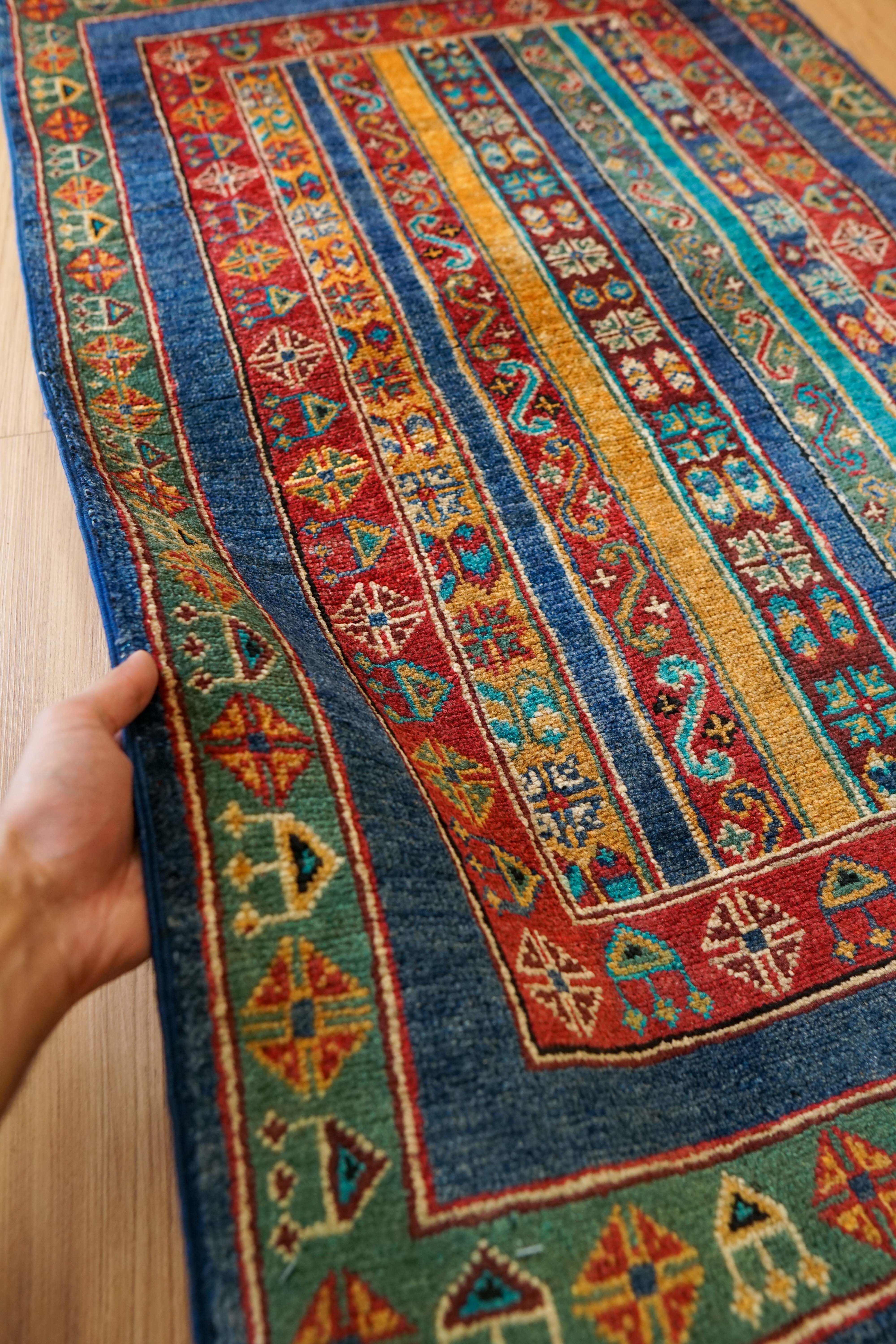 アフガニスタン ガズニ産 手織り絨毯 128×81cm｜手紡ぎウール – Decorworks