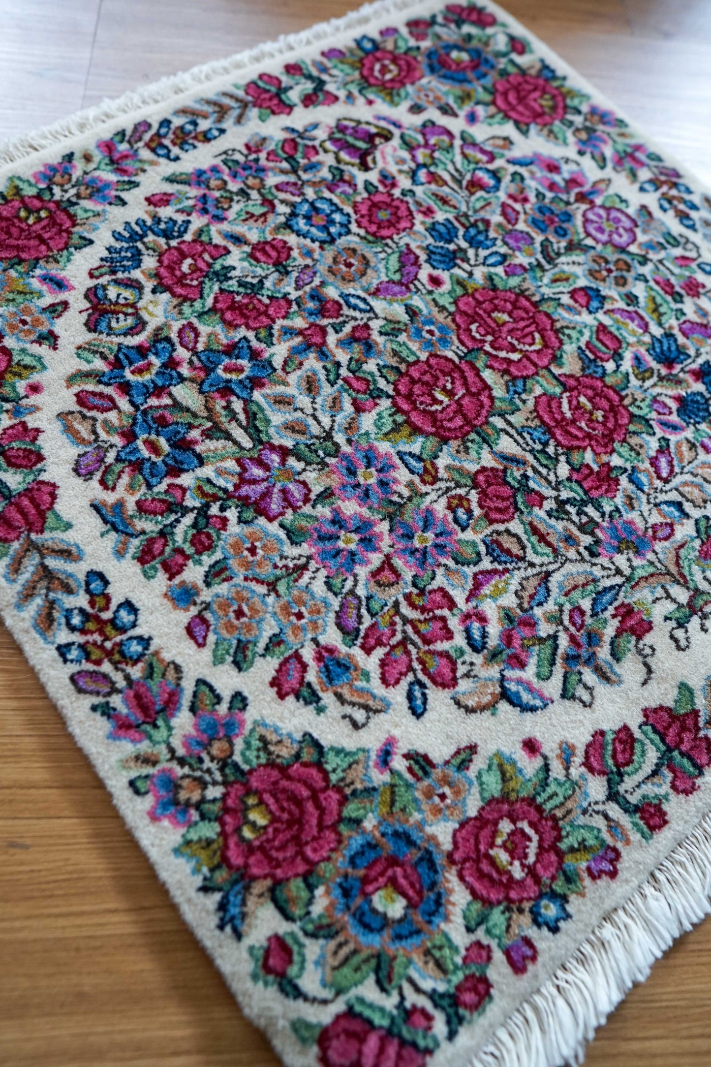  ペルシャ手織り絨毯 ケルマン産 55×55cm｜草木染めウール