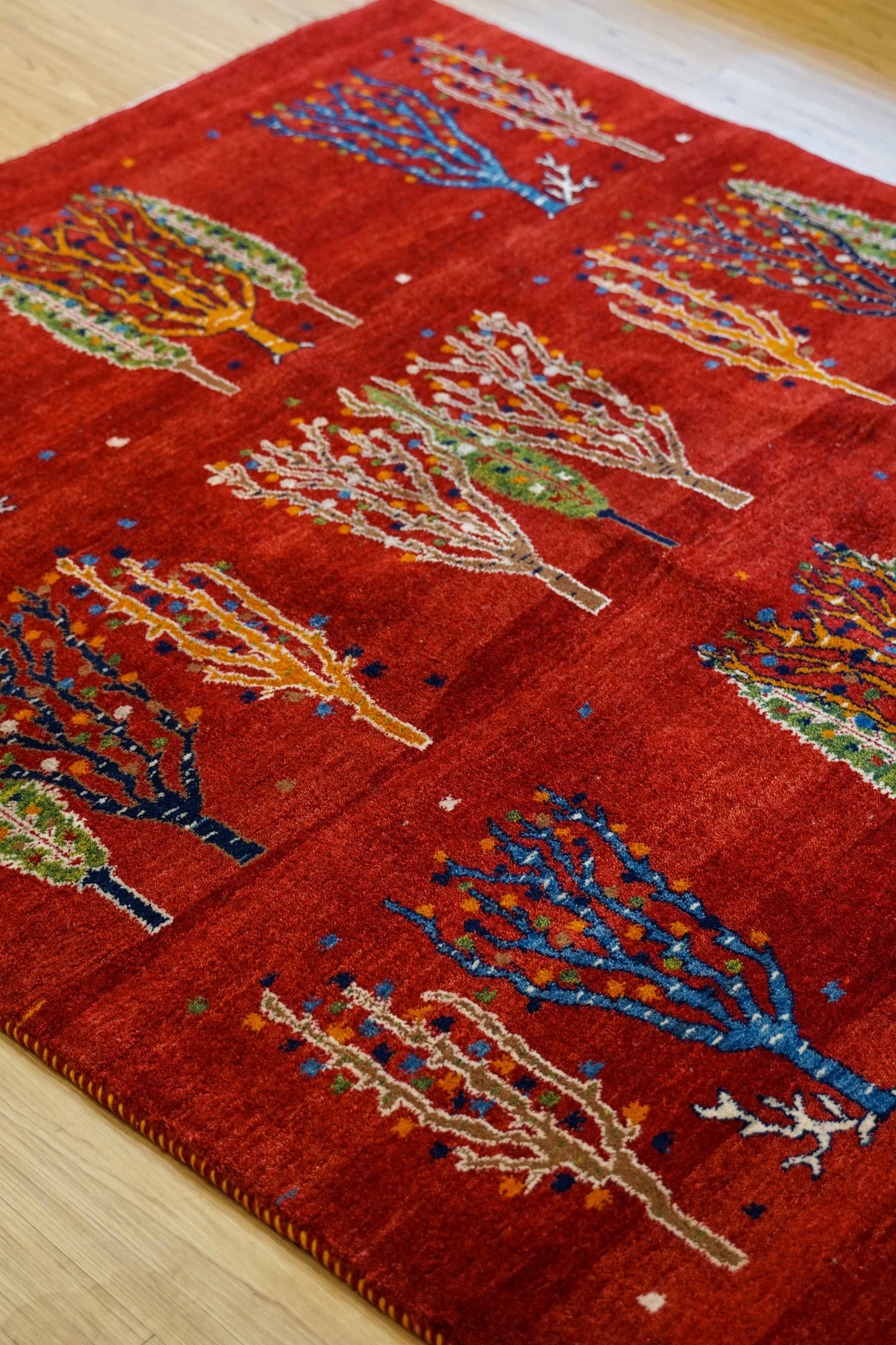  ペルシャ手織りカシュクリギャッベ リズバフト 186×159cm｜生命の木デザイン 高密度織り 大判ウールラグ