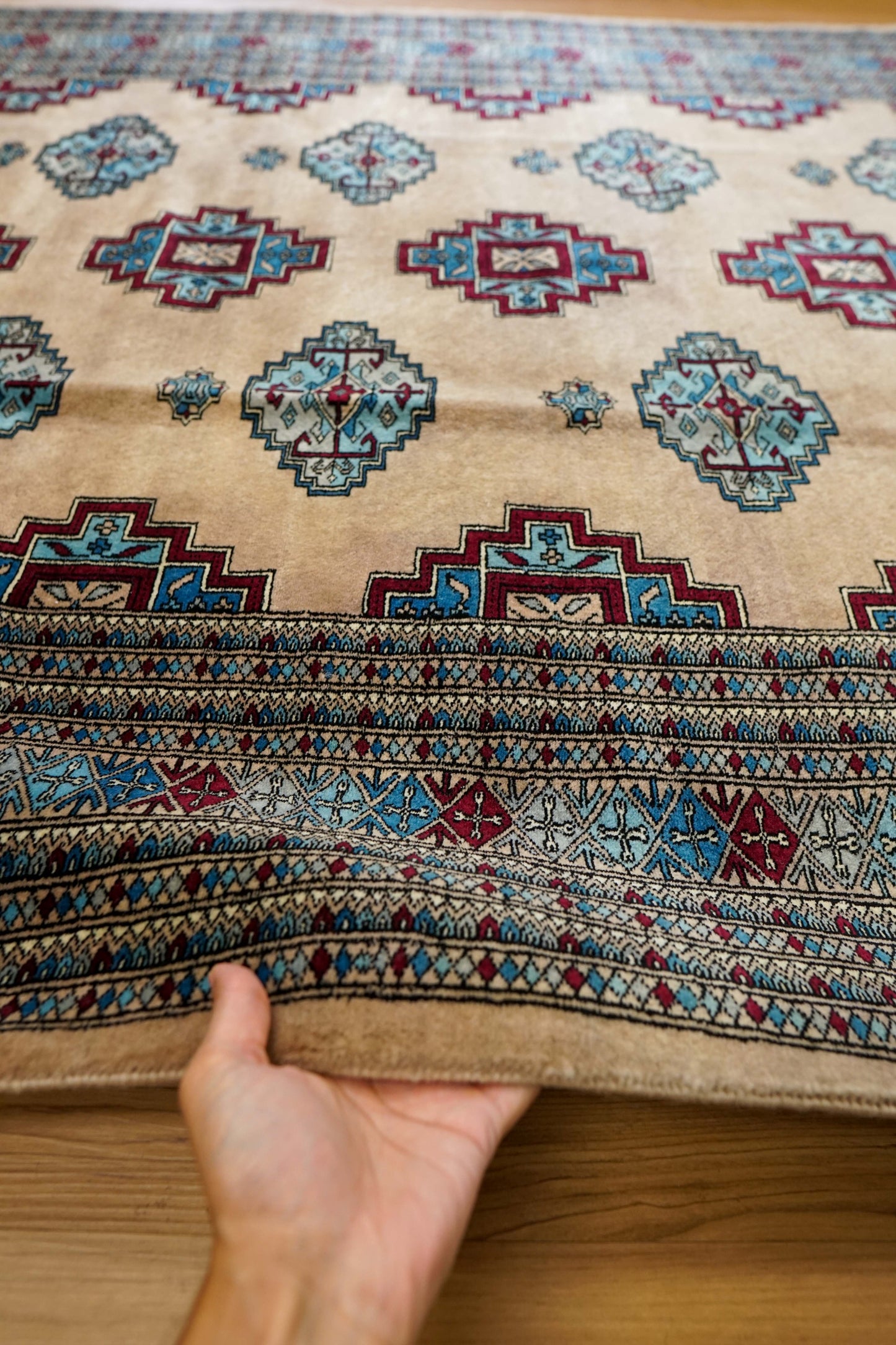  パキスタン手織り絨毯 246×160cm Fine Quality 11/22