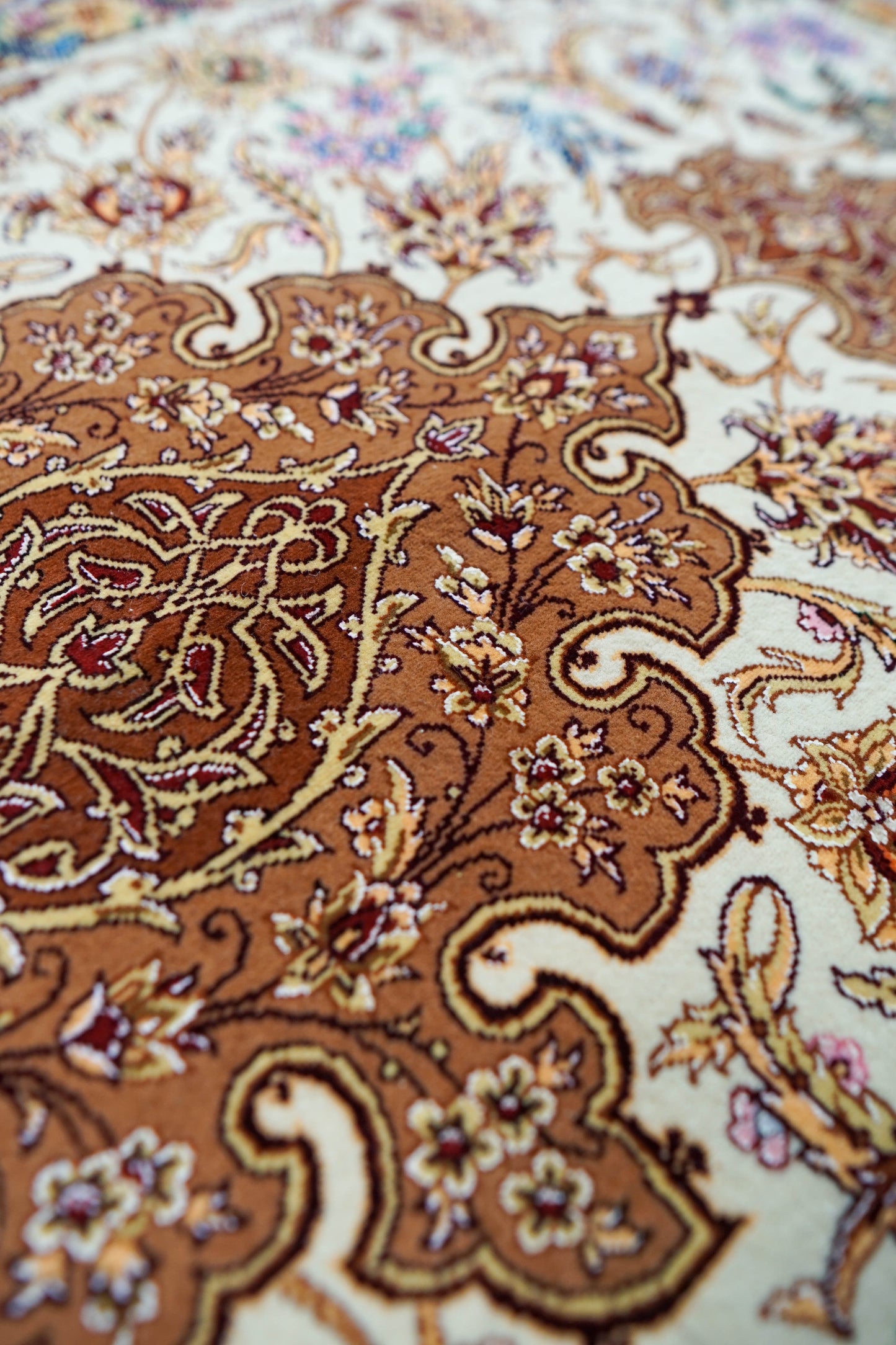 ペルシャ絨毯イスファハン サハラク房 163×110cm