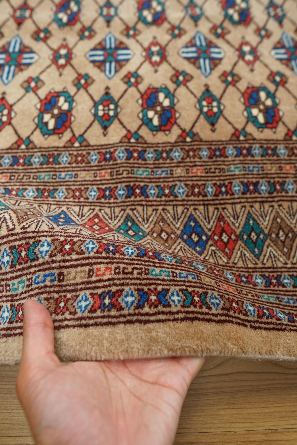  パキスタン手織り絨毯 239×156cm｜メリノウール