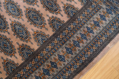  パキスタン手織り絨毯  251×161cm