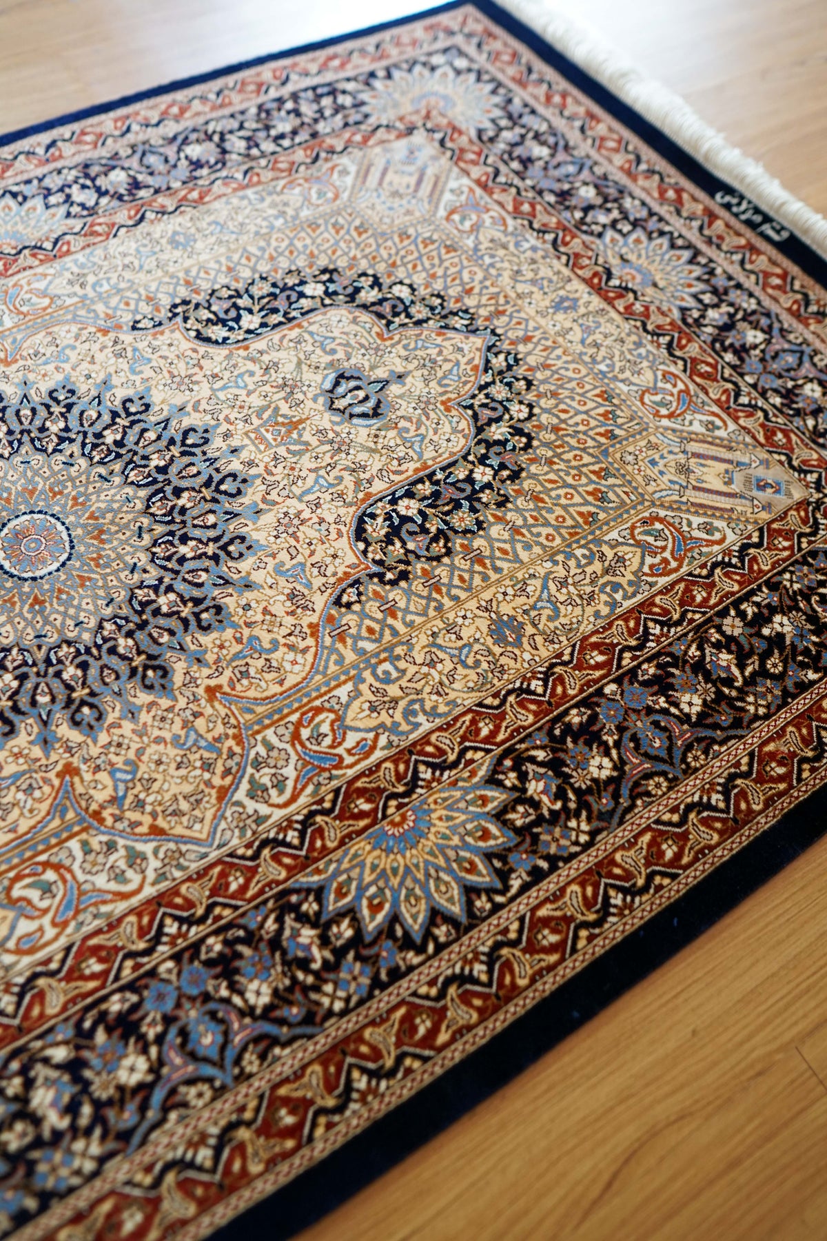  ペルシャ絨毯 クム産 シルク100％ モラー工房 120×78cm