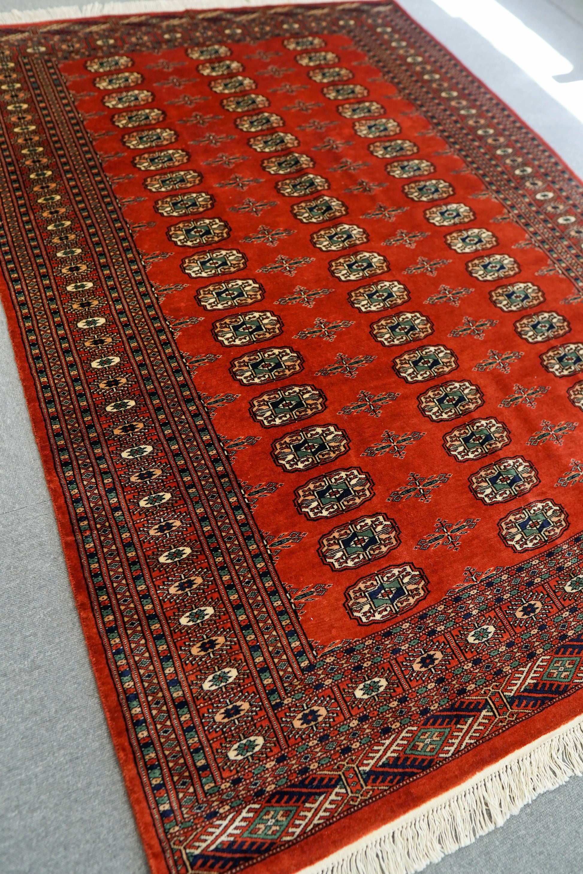 205×141cm トルクメン ボハララグ 手織り絨毯 Decorworks