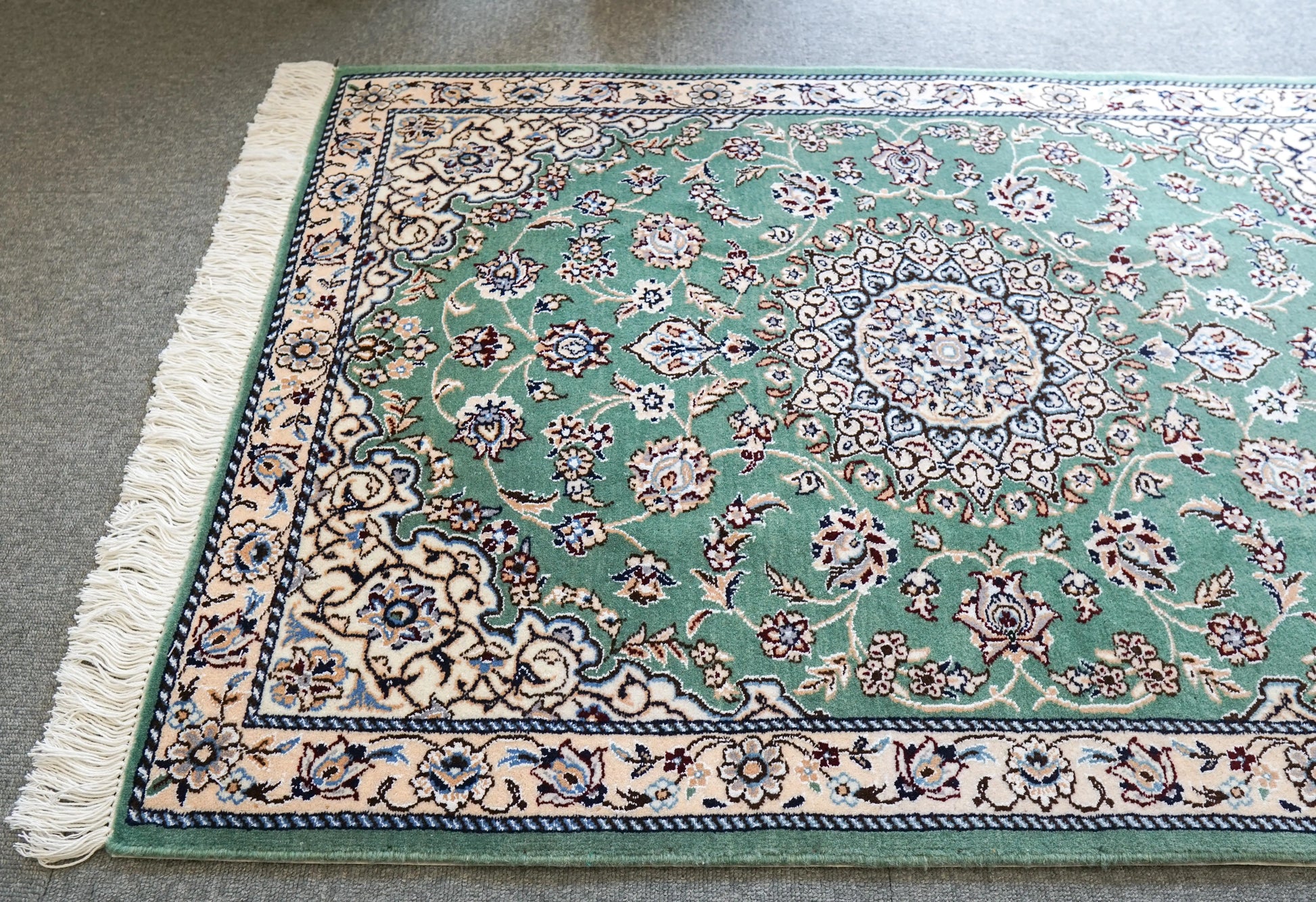 116×78cm ペルシャ手織り絨毯 ナイン産 Decorworks