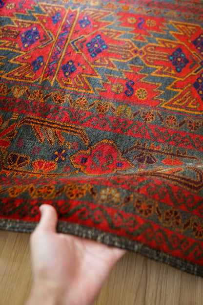  バルーチ トライバルラグ 194×109cm