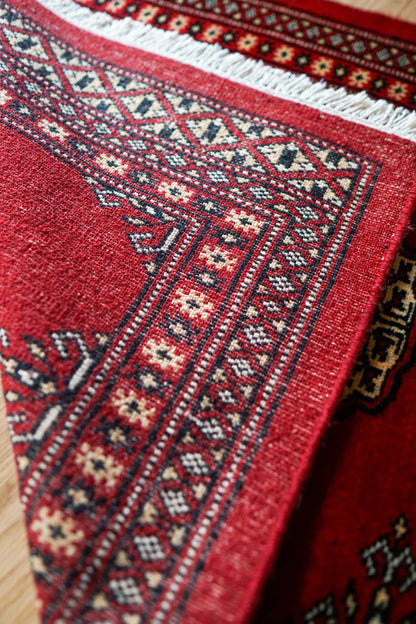  トルクメン ボハラ 手織り パキスタン絨毯 93×62cm 玄関マット
