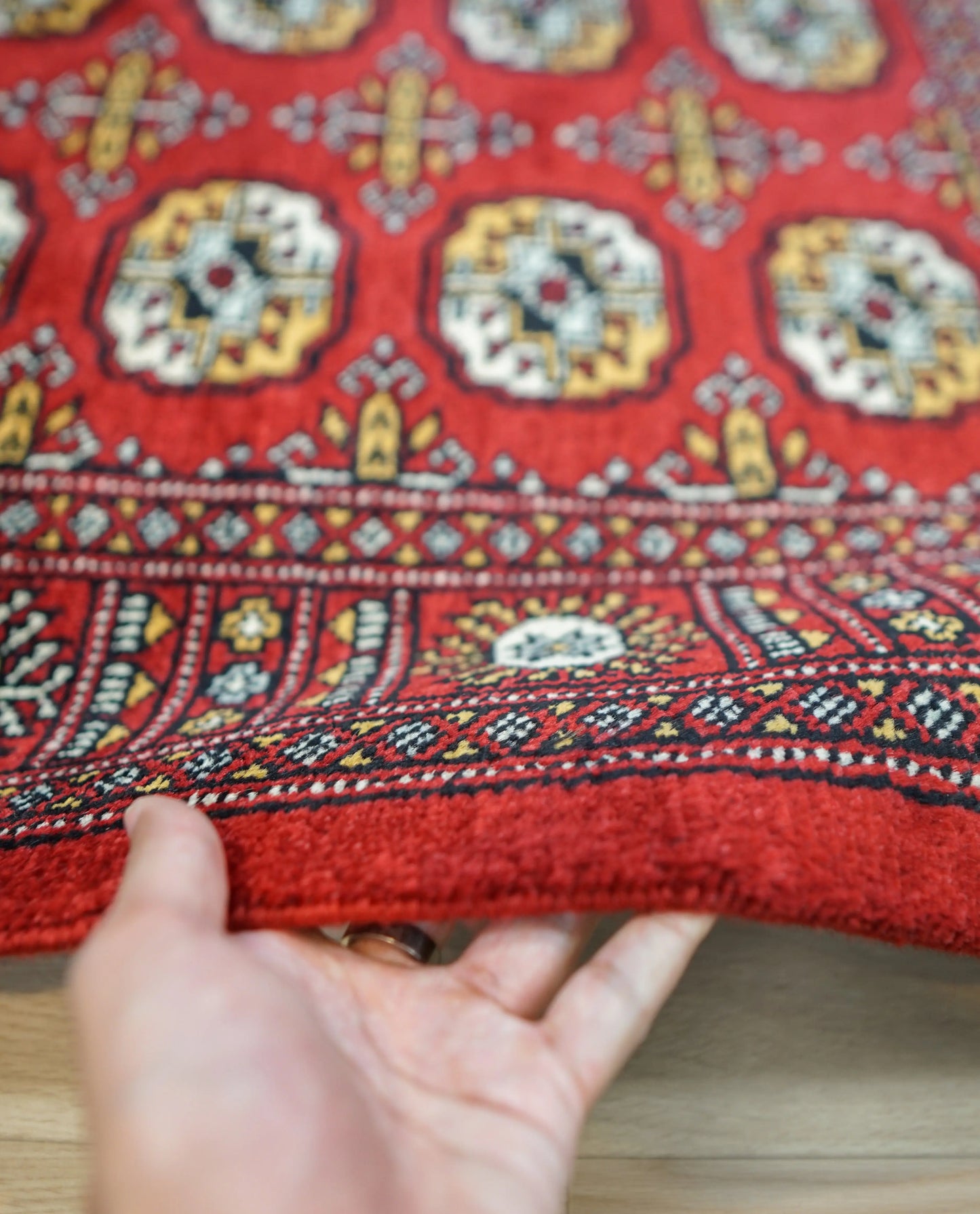 172×94cm パキスタン手織り絨毯 Decorworks
