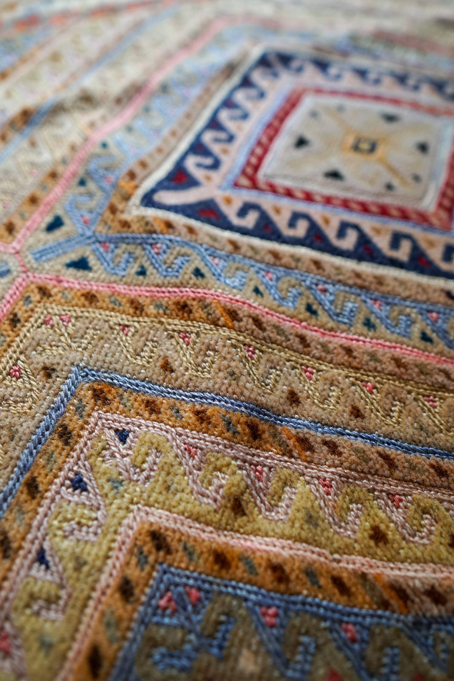 Collection 120×80cm アフガニスタン オールドマシュワニキリム 手織り 絨毯