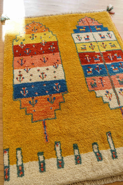  ペルシャ絨毯 手織りギャッベ 89×66cm