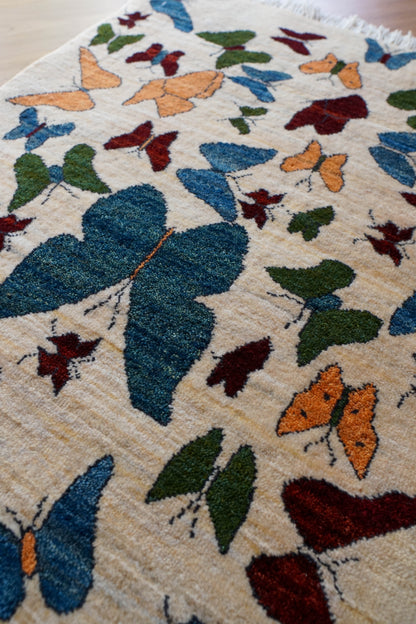  手織りペルシャ絨毯 ギャッベ リズバフト（カシュクリ）87×61cm｜蝶文様｜イラン製