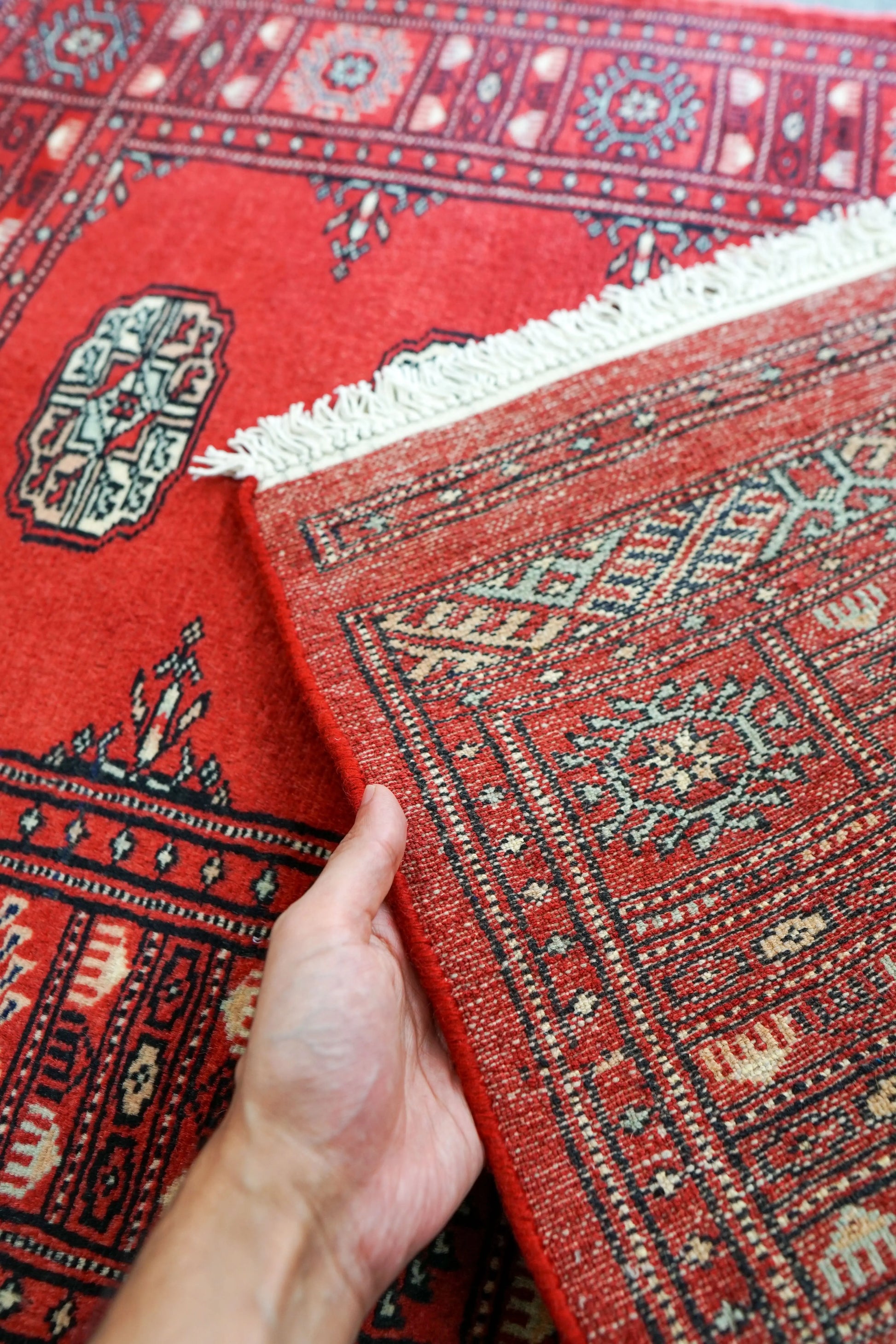 114×80cm トルクメン ボハララグ 手織り絨毯 パキスタン絨毯 Decorworks