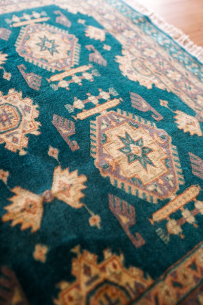  パキスタン手織り絨毯  156×95cm