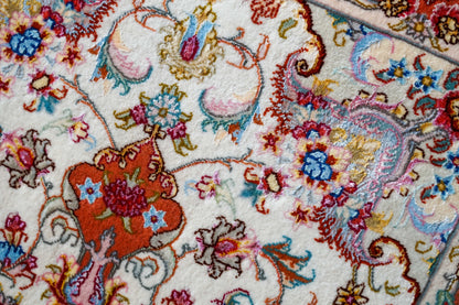 ペルシャ手織り絨毯 タブリーズ産 50RAJ 124×73cm｜ウール＆シルク