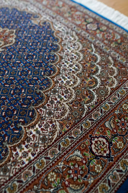 Collection 154×106cm 手織り ペルシャ絨毯 タブリーズ産　50RAJ