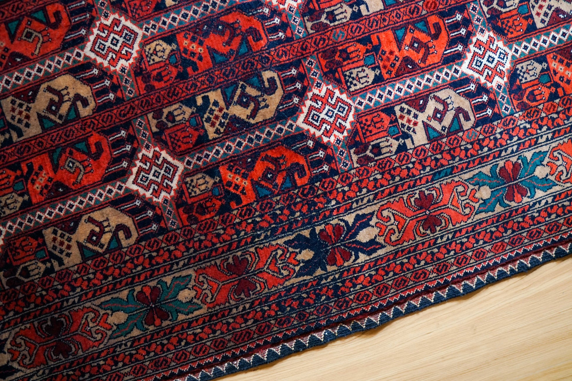  アフガン手織り絨毯 トルクメン ラグ 150×101cm