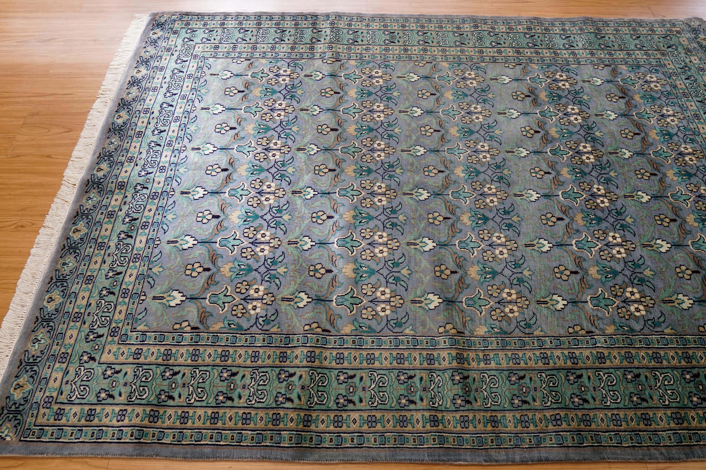  パキスタン手織り絨毯 175×127cm